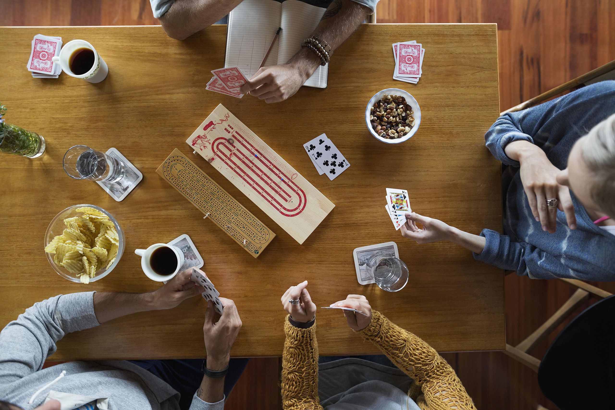 cribbage 4 people playing