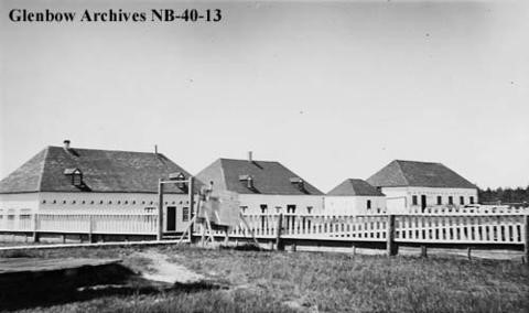 Norway House Compound 3